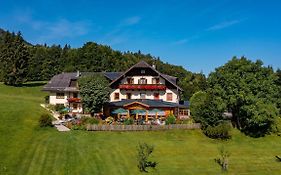 Landhotel Hochlackenhof